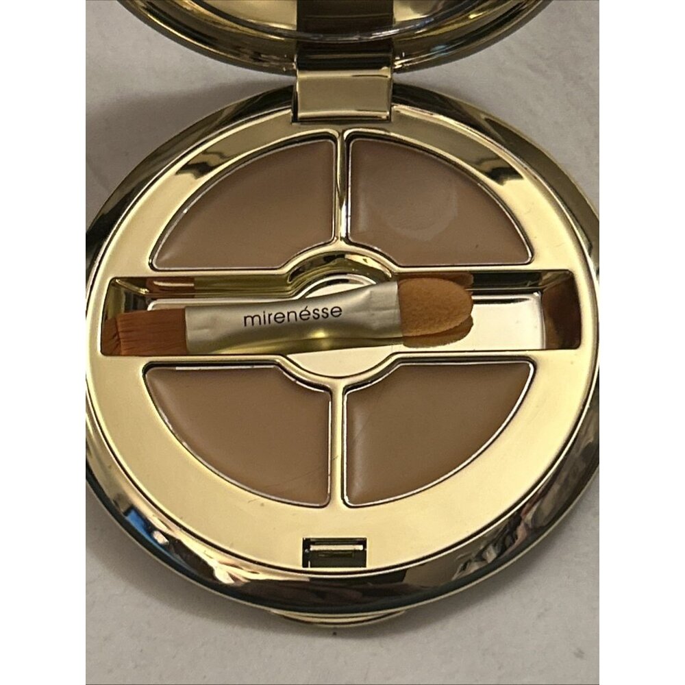 Mirenesse Palette Emulsion Pact Foundation light medium see pictures & duo brush